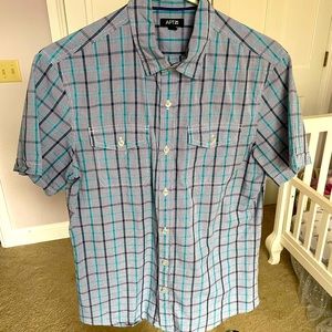Men’s button down polo